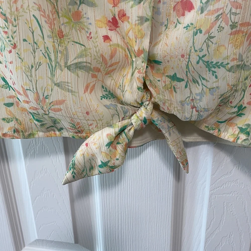 NWOT Lauren Conrad floral blouse - Picture 5 of 7